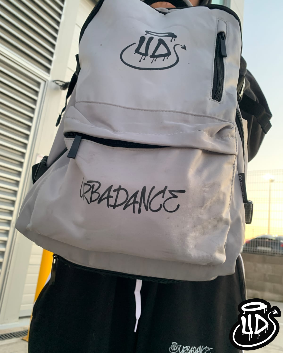 Mochila Danzas Urbanas - Imagen 2